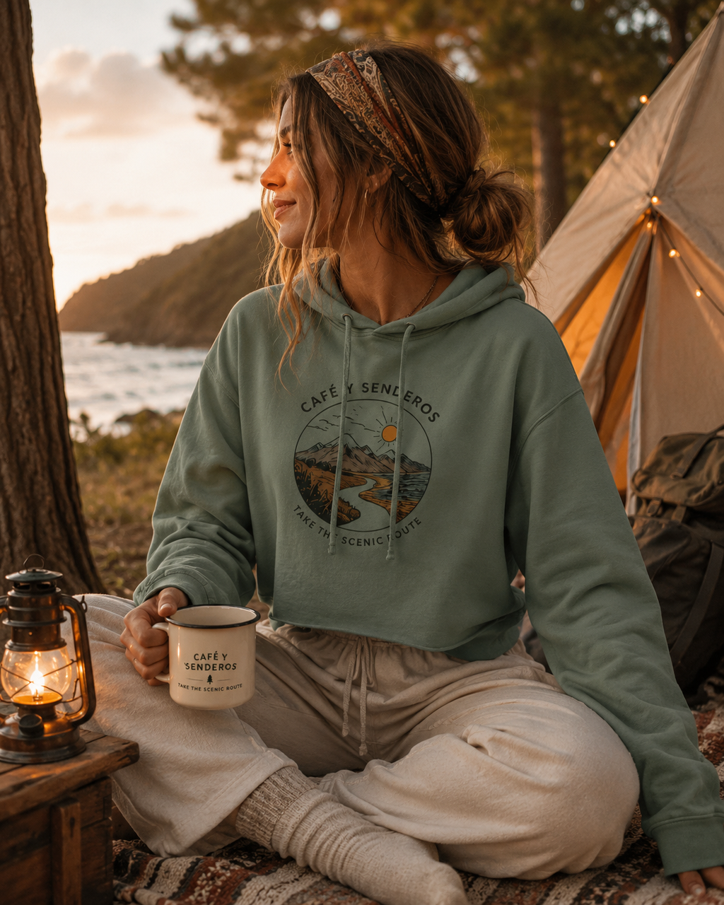 Bella Otoño Cropped Hoodie